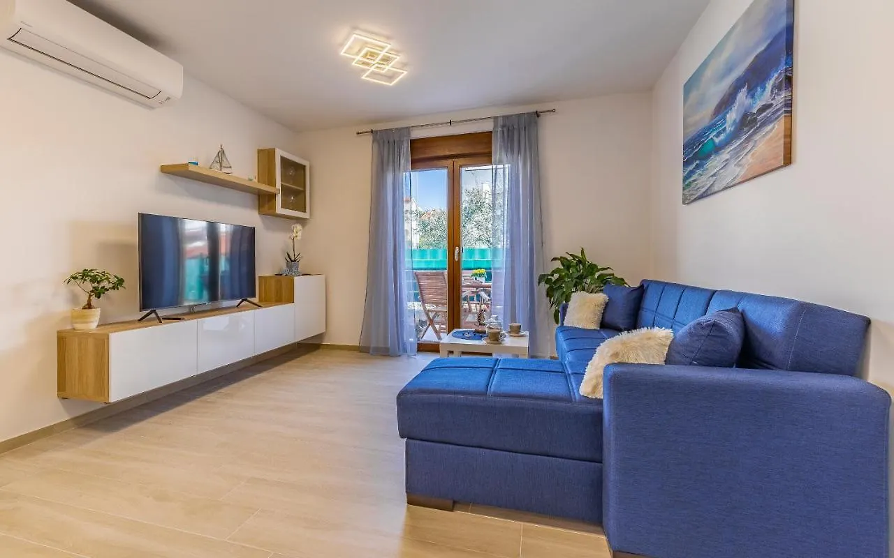Apartment Blue Pula