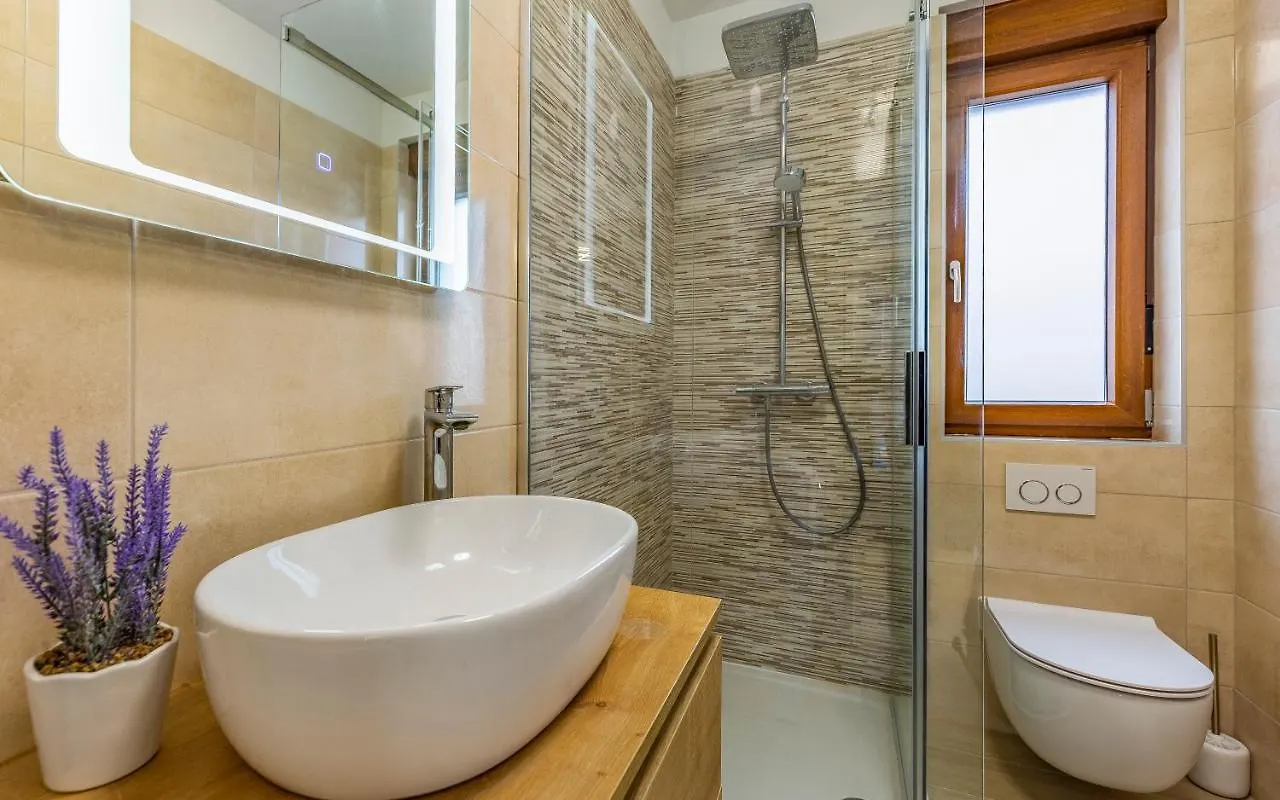 Apartment Blue Pula Kroatien
