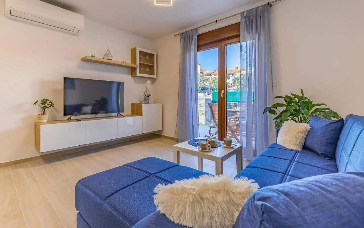 Apartment Blue Pula